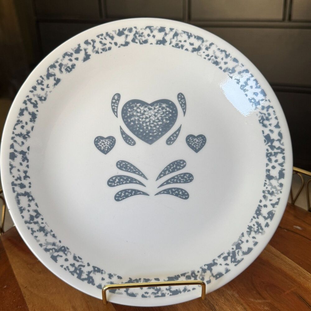 1 Replacement Piece Vintage Corelle Country Blue Hearts Salad Lunch Plate 8.5”